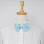 knitted bow tie in star pat..