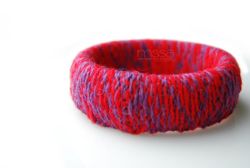 Knit fabric covered bangle